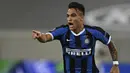 2. Lautaro Martinez - Lautaro Martinez menjadi andalan Inter Milan untuk merusak konsentrasi pertahanan lawan di Liga Europa. Bersama Romelu Lukaku, Martinez menjadi duet yang sangat berbahaya di lini depan Inter Milan. (AFP/Sascha Steinbach/pool)