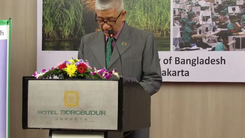 Duta Besar Bangladesh untuk Indonesia Mayor Jenderal Azmal Kabir memaparkan keindahan Bangladesh terutama sektor pariwisata (Liputan6.com/Teddy Tri Setio Berty)