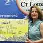 Carolyn O'Brien menang lotere 4 miliar rupiah dan mengaku pernah mendapat ramalan kemenangan dari seorang cenayang. (Sumber CTLottery.org)