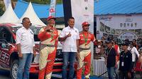 Rifat Sungkar bersama co driver Muhammad Redwan di ajang Danau Toba Kejurnas Rally 2022