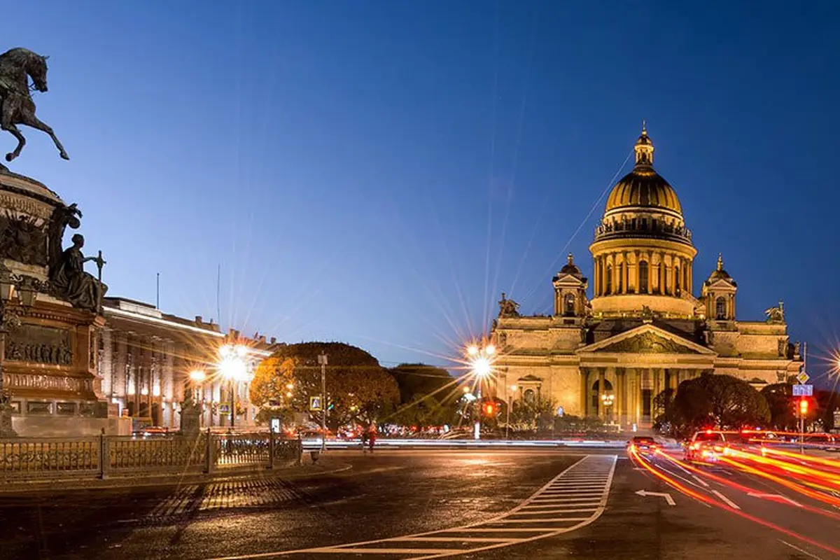 Saint-Petersburg