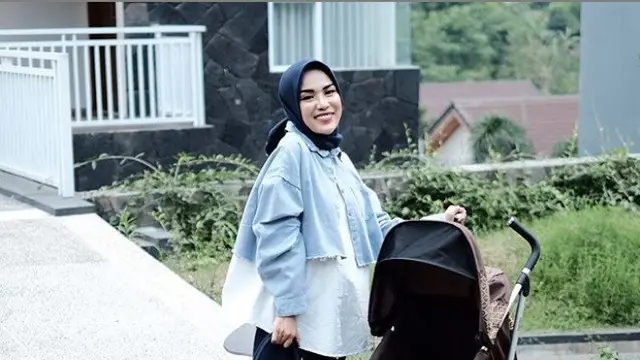 4 Artis Cantik Ini Tinggalkan Bayinya Karena Masuk Bui, Terbaru Medina Zein