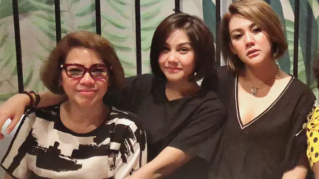 [Bintang] Buat Netizen Bertanya-tanya, Vanesha Prescilla Tampil Fresh dengan Potongan Rambut Pendek