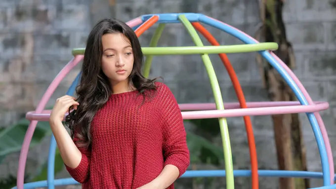 [Bintang] Megan Domani