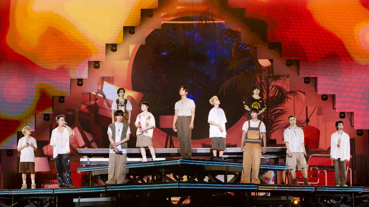 Konser Seventeen Right Here Day 2 Sukses Digelar di Jakarta