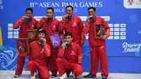 Tim regu putra bulu tangkis mempersembahkan emas pertama bagi Indonesia di ASEAN Para Games 2022. (Dok Kemenpora)