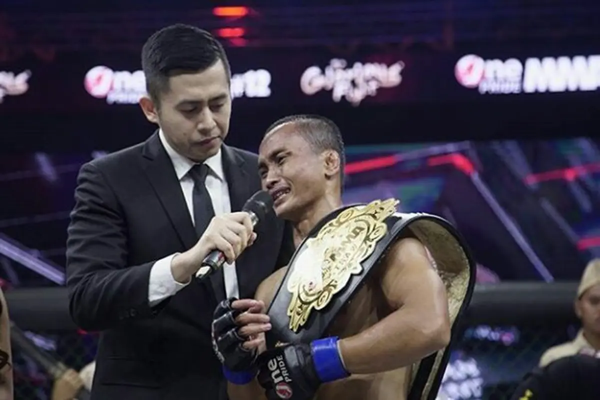 Gunawan, Juara Baru One Pride MMA Indonesia “The Glorious Fight”