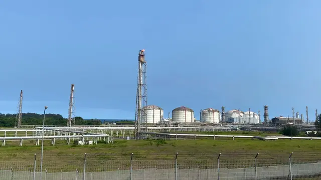 Kilang gas milik PT Badak NGL atau Badak LNG di Bontang, Kalimantan Timur.