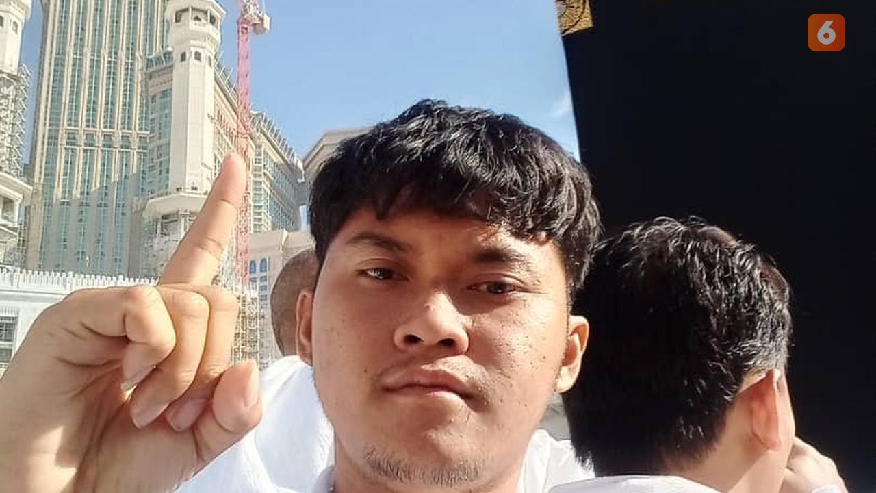 Gowes 6 Bulan Pesepeda Asal Indonesia Injakkan Kaki di Tanah Suci