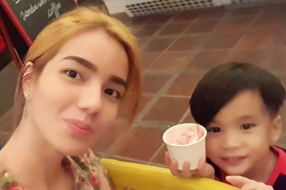 Sheila Marcia dan anaknya