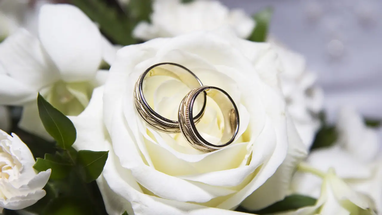 Gugat Nikah Beda Agama ke MK, Pemohon Serahkan 6 Kali Perbaikan