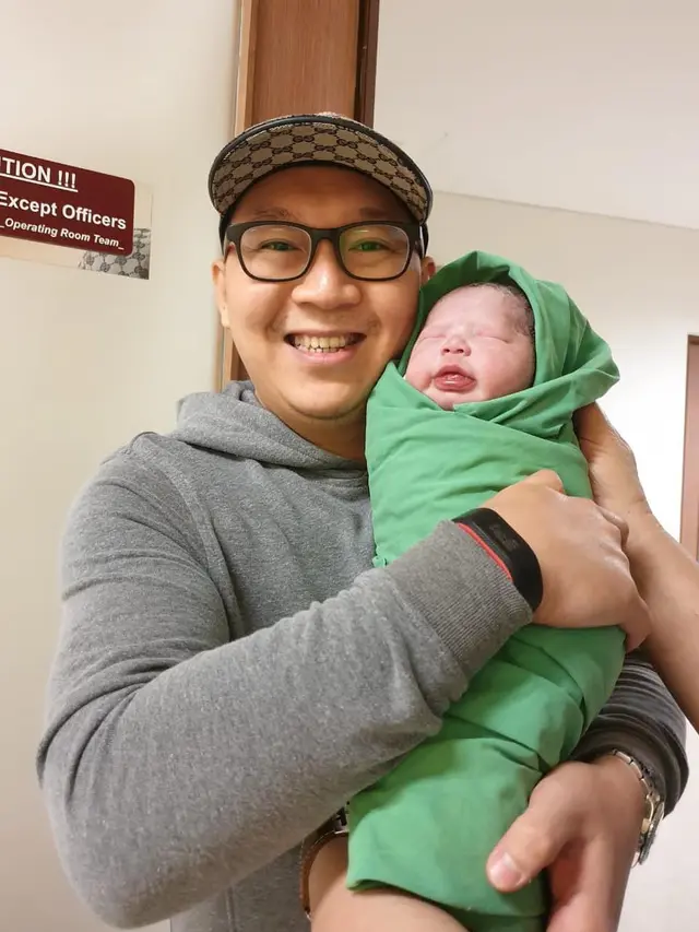 [Fimela] Suami Magdalena