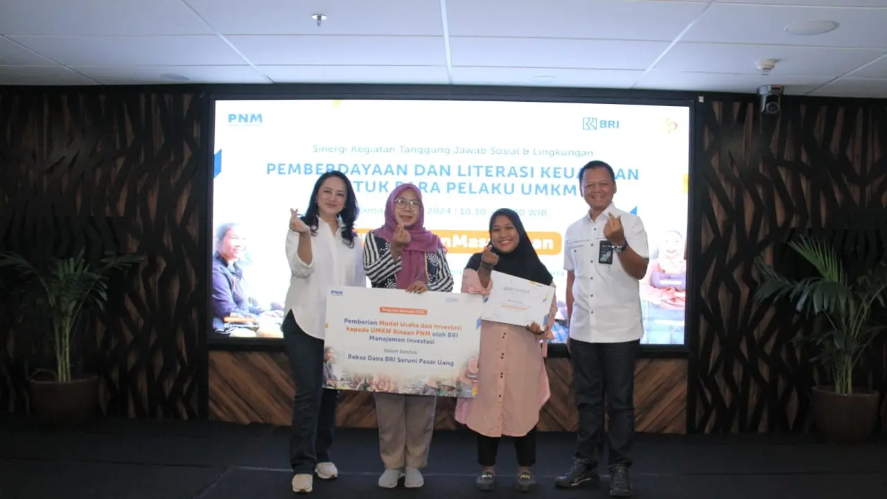 BRI-MI berkolaborasi dengan PT PNM menggelar program Tanggung Jawab Sosial & Lingkungan (TJSL) bertajuk Pemberdayaan & Literasi Keuangan untuk UMKM.