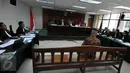 Suasana sidang lanjutan terkait kasus suap anggota hakim dan panitera PTUN Medan dengan terdakwa OC Kaligis di Pengadilan Tipikor, Rabu (4/11). Sidang itu menghadirkan saksi Afrian Bondjol yang merupakan anak didik OC Kaligis. (Liputan6.com/Helmi Afandi)