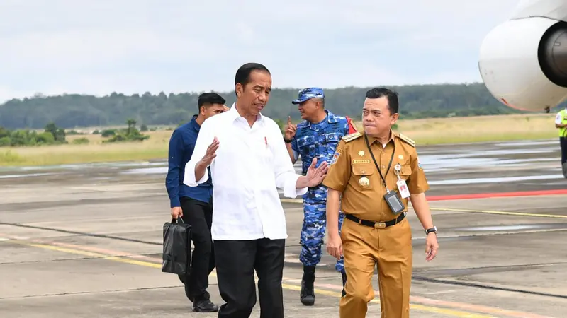 Presiden Jokowi Sebut RSUD H. Hanafie Muara Bungo Kekurangan MRI, Ruangan, dan Tempat Tidur (Foto Rusman - Biro Pers Sekretariat Presiden)