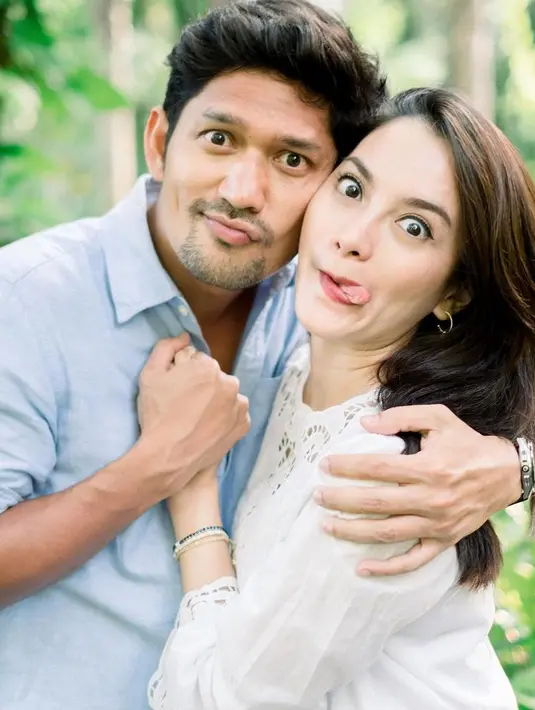 (Instagram/vier.moments)