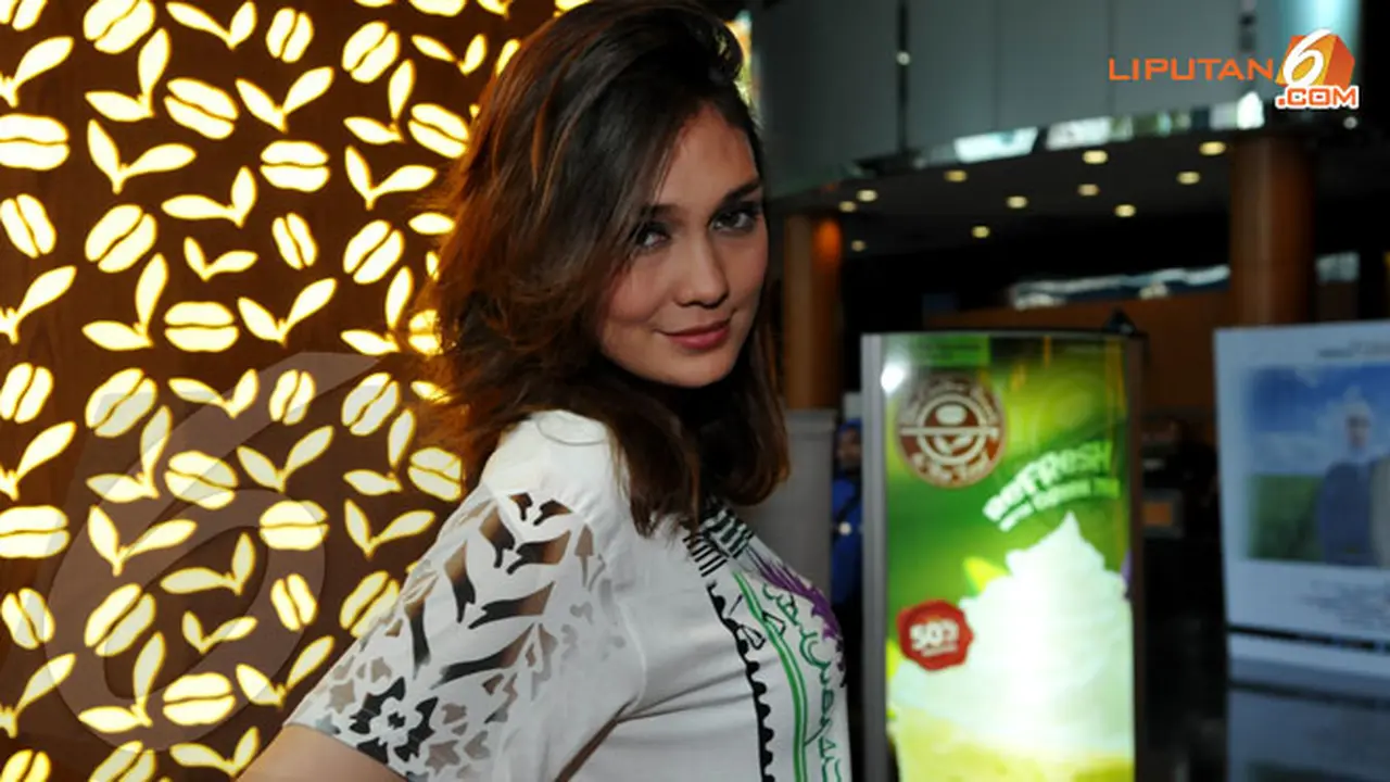 luna-maya-1-130707c.jpg