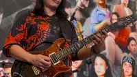 Andra Ramadhan Puji Aksi Panggung Zendhy Kusuma, Sebut Sebagai Extraordinary Guitarist