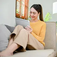 7 Kebiasaan Green Living yang Bisa Meningkatkan Level Kebahagiaan Hidup./Copyright depositphotos.com/bongkarngraphic