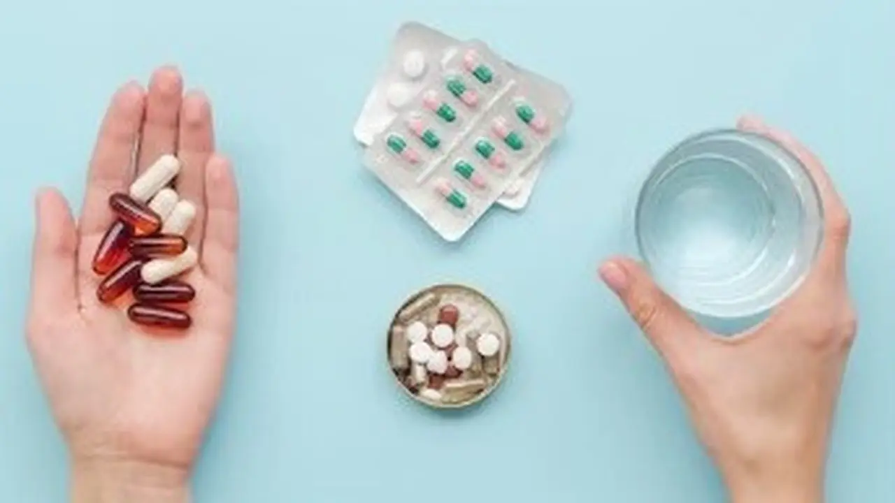Ilustrasi obat-obatan medis