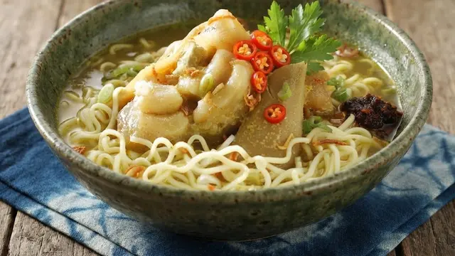 Resep Mie Kikil Pedas Kuah Gurih