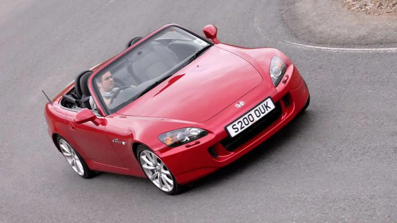 Honda S2000 Siap Jegal Mazda MX-5
