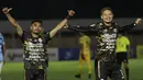 Kebuntuan RANS Cilegon akhirnya terpecah di menit ke-85. Rifal Lastori berhasil menjebol gawang Perserang dan membawa Rans unggul 2-1. (Bola.com/M Iqbal Ichsan)