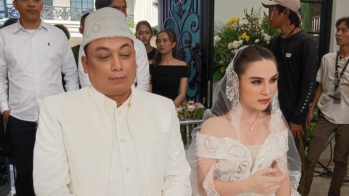 Adegan Pernikahan Elina Joerg dan Fadli Fuad Bikin Baper, Publik Bertanya: Jodoh Beneran?