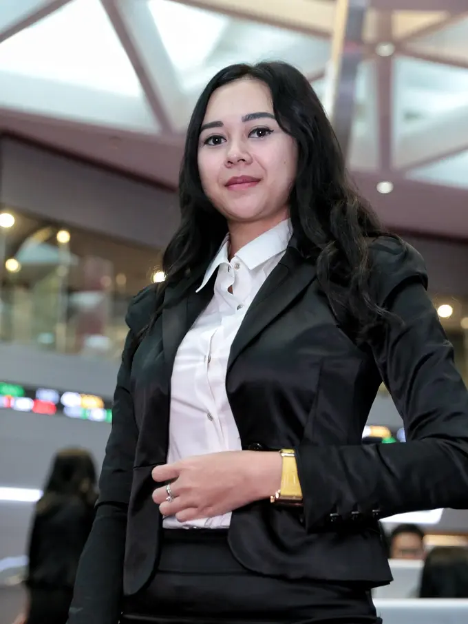 [Bintang] Aura Kasih