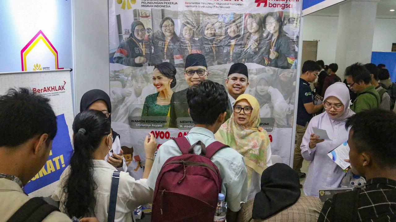 FOTO: Ribuan Pencari Kerja Padati Jakarta Job Fair 2025, Lowongan Dibuka di 40 Perusahaan