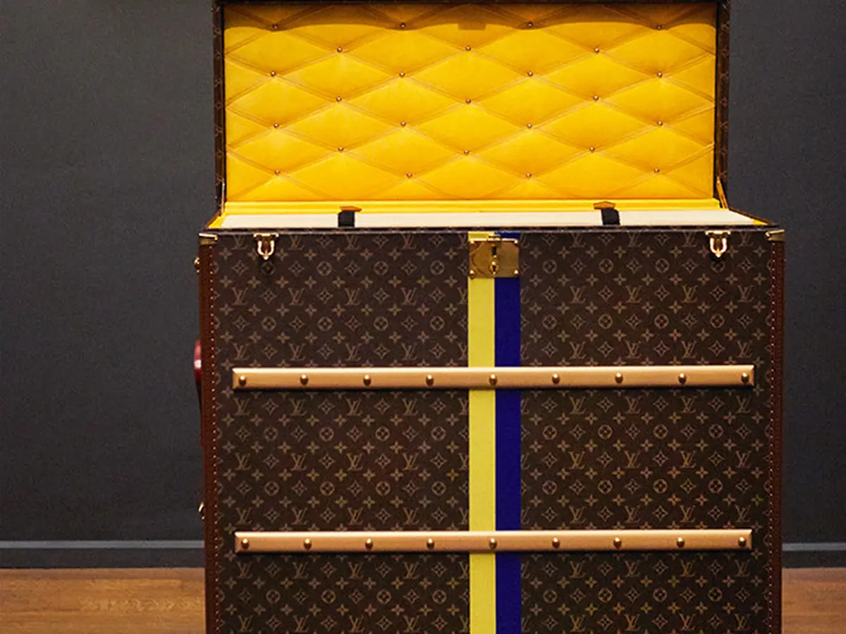 Louis Vuitton, Sang Pembuat Koper Fenomenal Halaman 3 