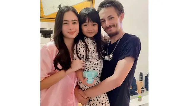 6 Pesona Tania Qumsoani, Pemeran Galuh di Sinetron Samudra Cinta