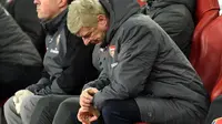 Arsene Wenger Tak Akan Mundur dari Arsenal
