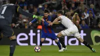 Bek Sevilla Tak Pedulikan Rumor soal Barcelona