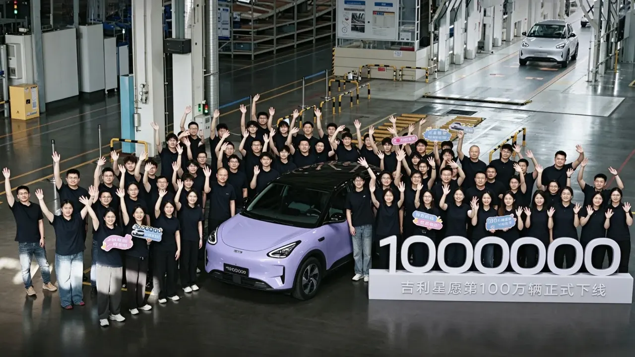 Produksi Geely EX2 Tembus 1 Juta unit Hanya Dalam 2 Tahun (Carnewschina)