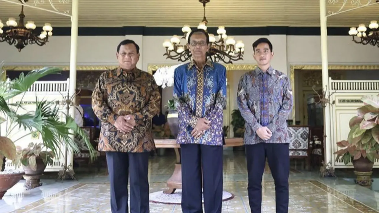 Prabowo Subianto dan Gibran Rakaming Raka bertemu Sri Sultan Hamengkubuwono X, di Yogyakarta, Senin (22/1/2024).