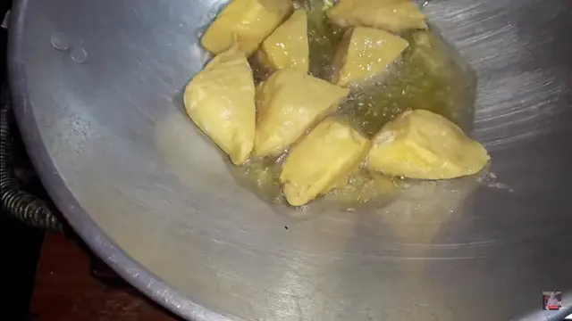Bukan Hanya Dicuci, Ini Cara Singkirkan Bau Tidak Sedap pada Tahu Kuning
