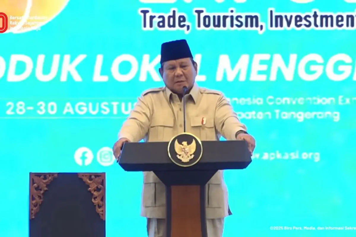 Presiden Prabowo Subianto dalam acara Asosiasi Pemerintah Kabupaten Seluruh Indonesia (APKASI) Otonomi Expo Tahun 2025 di ICE BSD Tangerang, Banten, Kamis (28/8/2025) (YouTube Sekretariat Presiden)