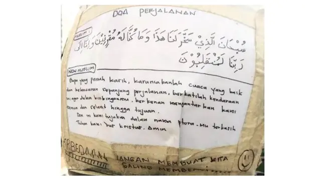 6 Tulisan di Helm Ojek Online Ini Penuh Makna, Bikin Haru