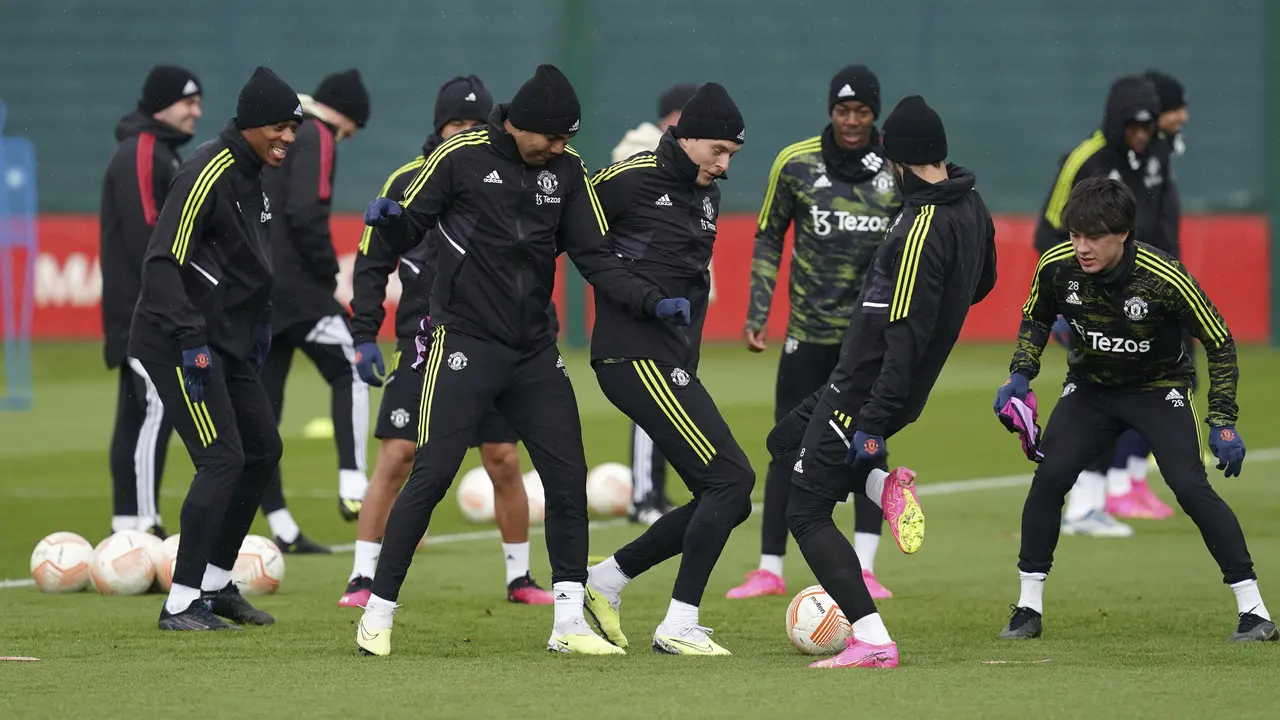 Intip Latihan Manchester United Jelang Hadapi Sevilla di Perempatfinal Liga Europa