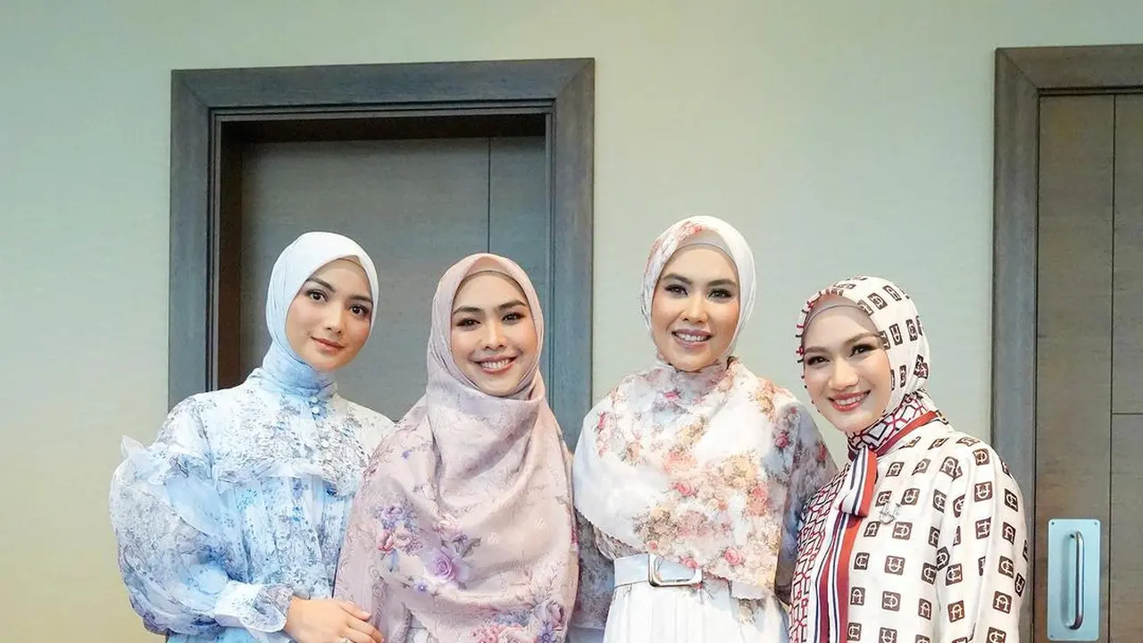 Baju Lebaran Ibu-Ibu Anti Norak