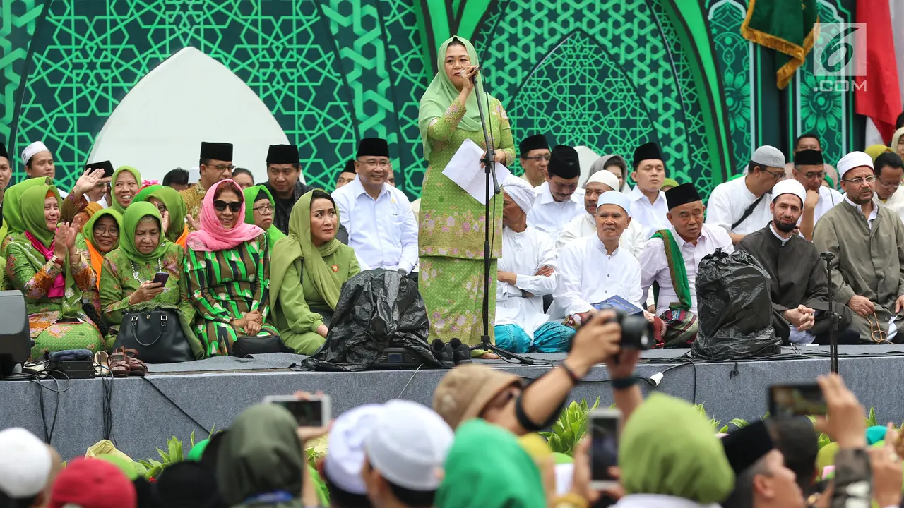 Yenny Wahid Buka Harlah ke-73 Muslimat NU