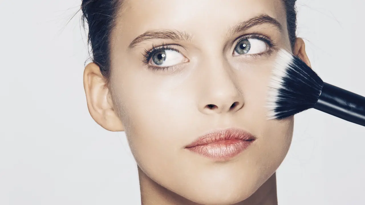 Put Your Make-up on