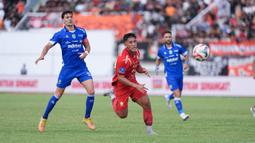 Kekalahan 1-2 dari Persib ini membuat Persija tetap berada di peringkat ketiga klasemen sementara BRI Super League. Armada berjuluk Macan Kemayoran itu mendulang 65 poin dari 32 pertandingan. (Dok Pesija)
