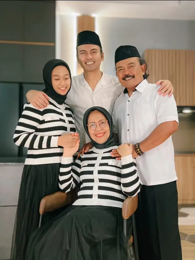 Ide Pose Lebaran