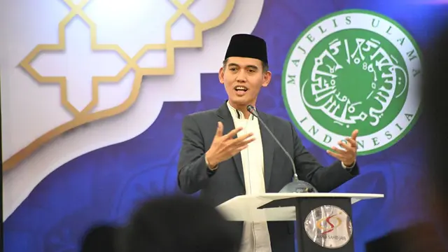 Ketua MUI Bidang Fatwa Prof Asrorun Niam Sholeh mengapresiasi langkah Presiden Prabowo Subianto yang cepat dalam merealisasikan program makan bergizi gratis.