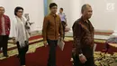 Ketua KPK Komisi Pemberantasan Korupsi (KPK) Agus Rahardjo bersama pimpinan KPK lainnya memasuki Istana Bogor, Jawa Barat, Rabu (4/7). (Liputan6.com/Angga Yuniar)