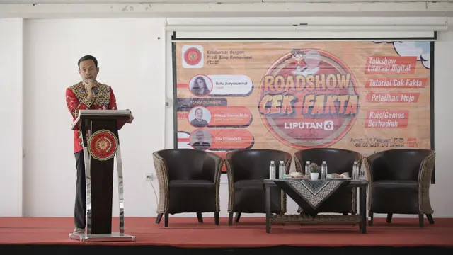 Roadshow Cek Fakta Liputan6.com di Kampus UMC Cirebon. (Foto: Liputan6.com/Panji Prayitno)