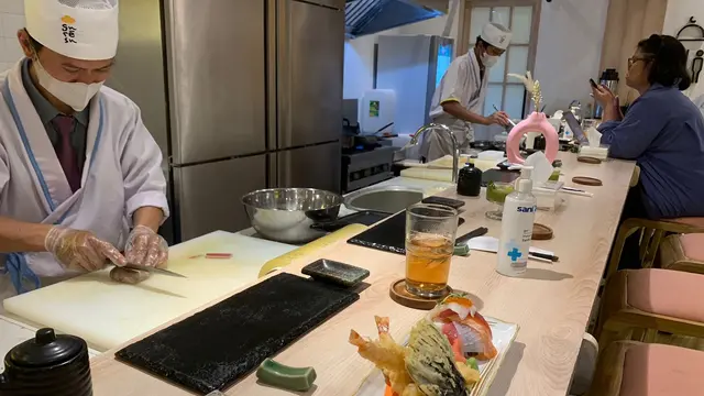 Guresu Dining, restoran Jepang berkonsep omakase kini sudah memiliki sertifikat halal