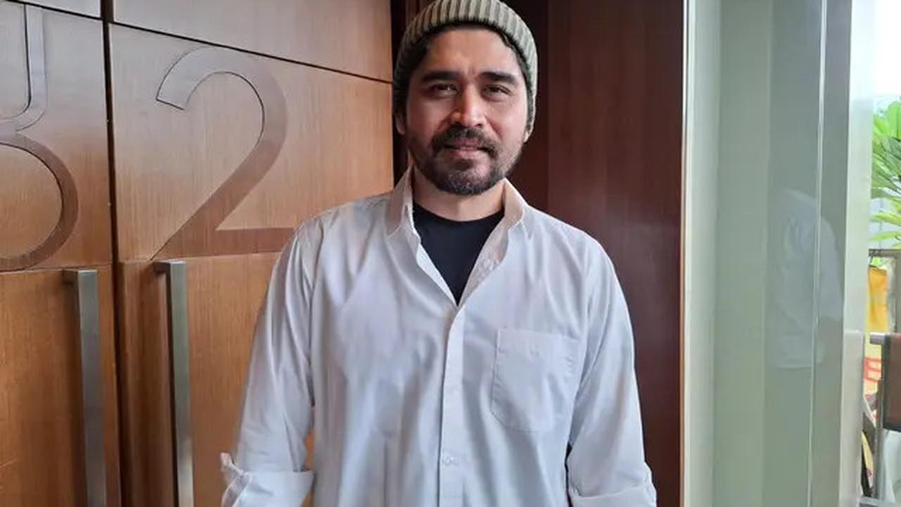 6 Fakta Rizky Hanggono Bintangi Film Rumah Untuk Alie, Hari Pertama Syuting Langsung Marah-marah